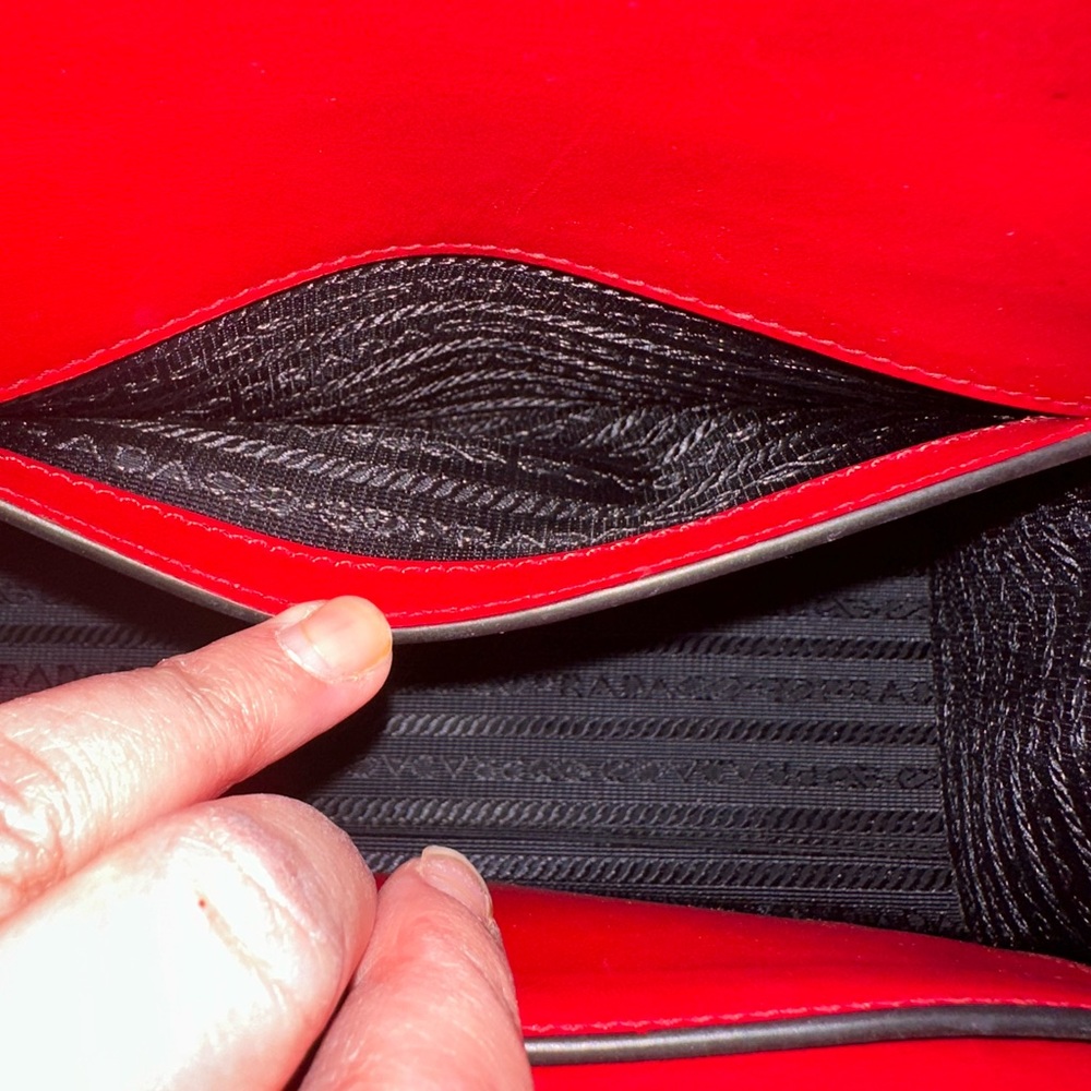 Prada Monochrome Saffiano Leather Shoulder Bag -Special Edition - Picture 7 of 16